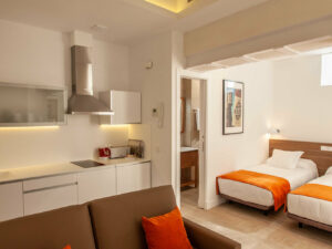 Studio – Two single bed