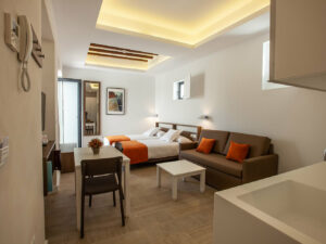 Studio – Two single bed
