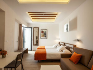 Studio – Two single bed