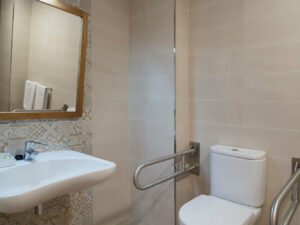 Standard – Two single beds
